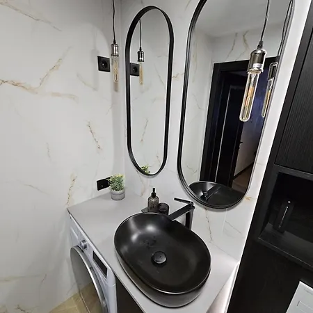 Black In Palangos Loftai Bright *