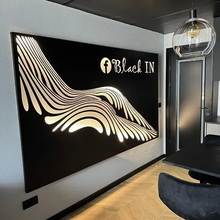 Black In Palangos Loftai Bright