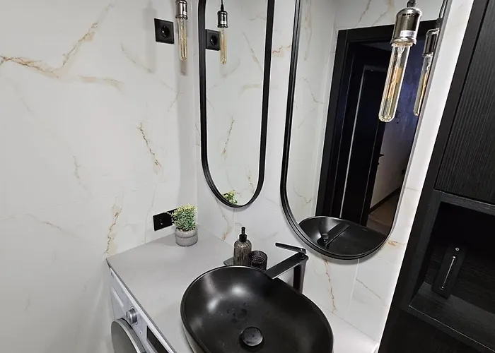 Black In Palangos Loftai Bright *