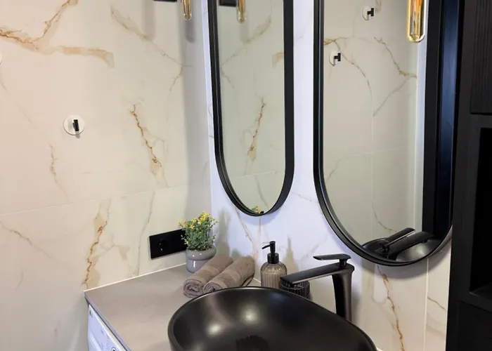 Black In Palangos Loftai Bright * Palanga