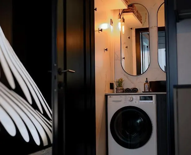 Black In Palangos Loftai Bright